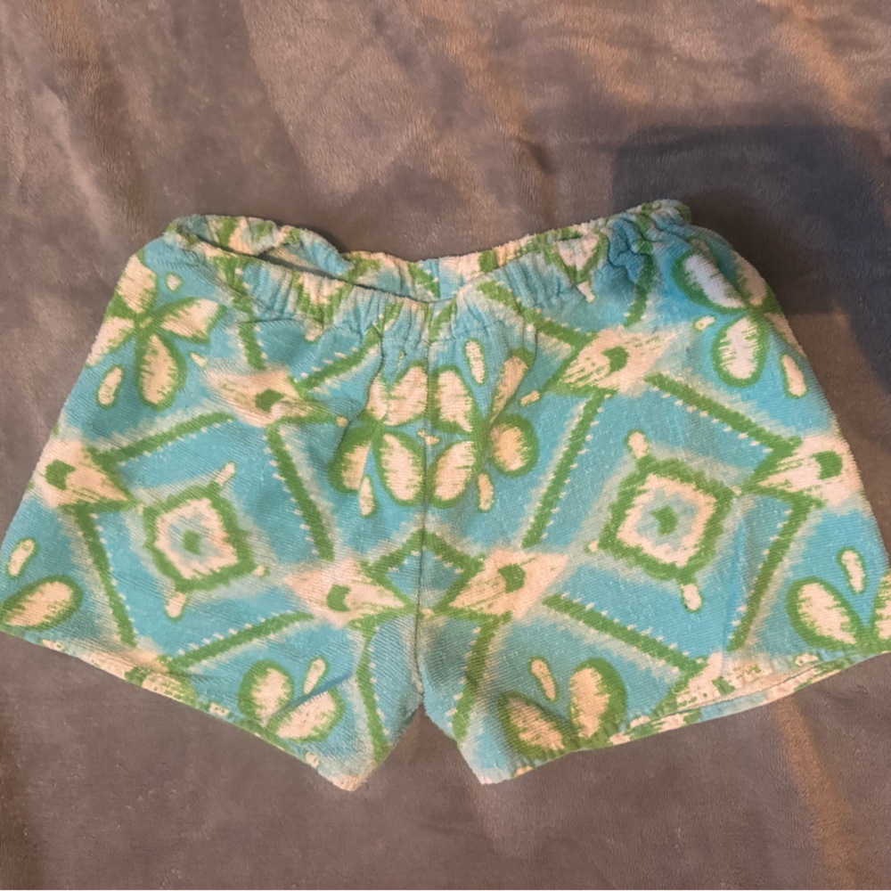 Towel shorts. Youth medium.